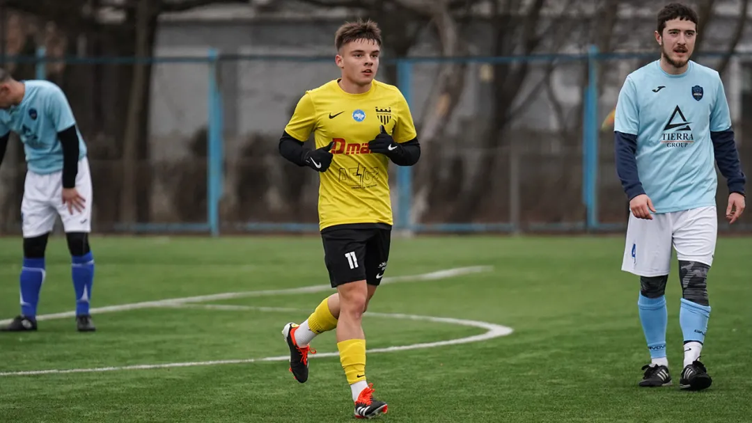 «Буковина» U-19 – УСК «Довбуш» / огляд контрольного поєдинку (ВІДЕО)